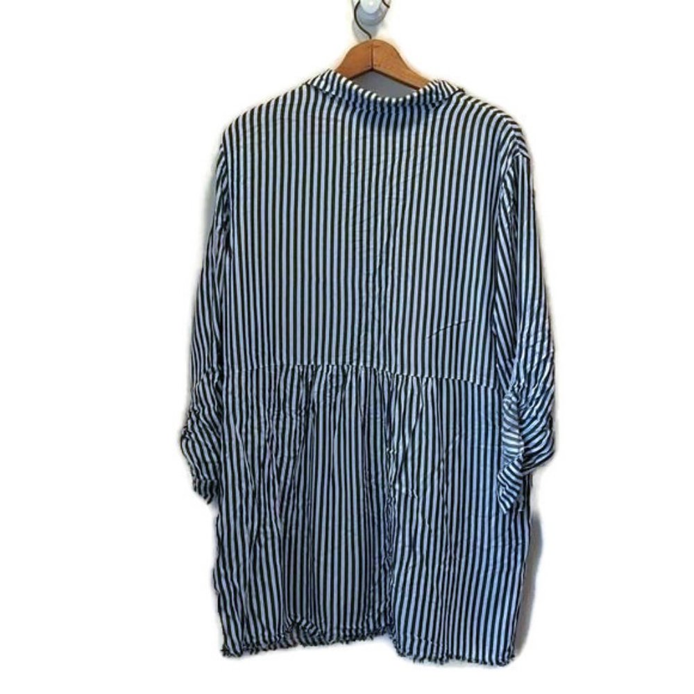 Tommy Bahama Women's Size XL Chambray Nautical Striped Boyfriend Cover Up Shirt - Picture 6 of 10
